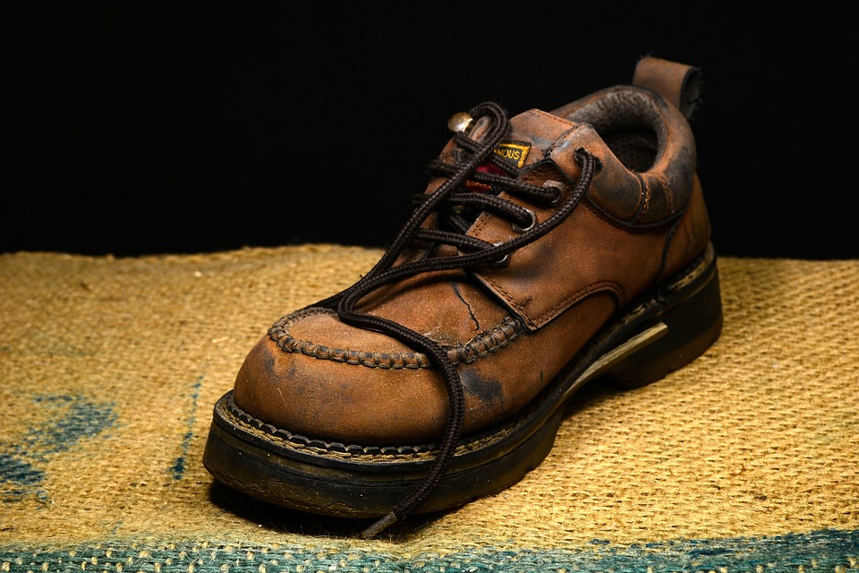 kožená bota